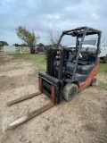 Toyota Model 8FGCU20 Propane forklift 7150hrs runs & operates