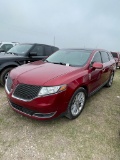 2014 Lincoln MKT