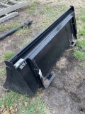 5 ft bucket mahindra