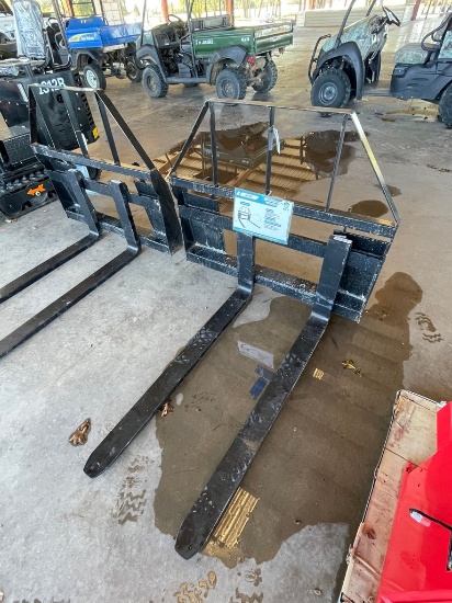 New AGT 48" Quick Attach Pallet Forks
