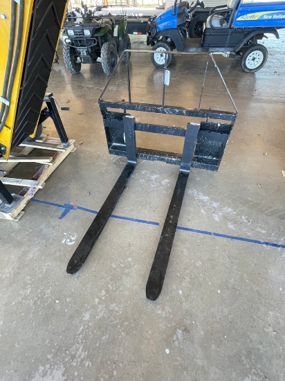 New AGT 48" Quick Attach Pallet Forks