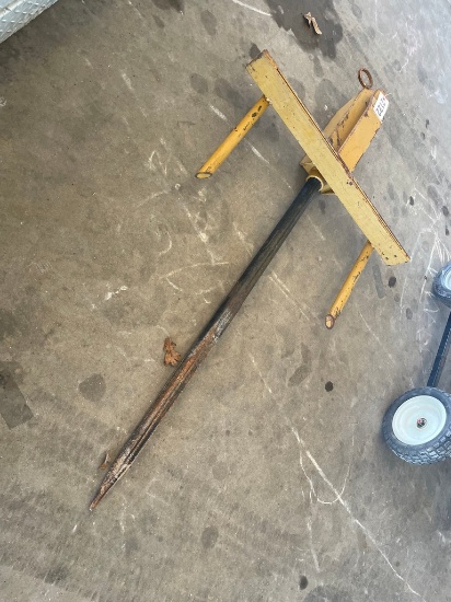Hay spear