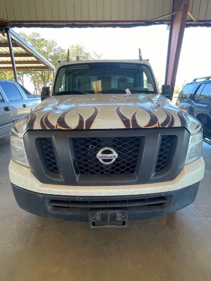 2012 Nissan NV1500 Van 314K Miles Runs & drives clean title Vin#02195