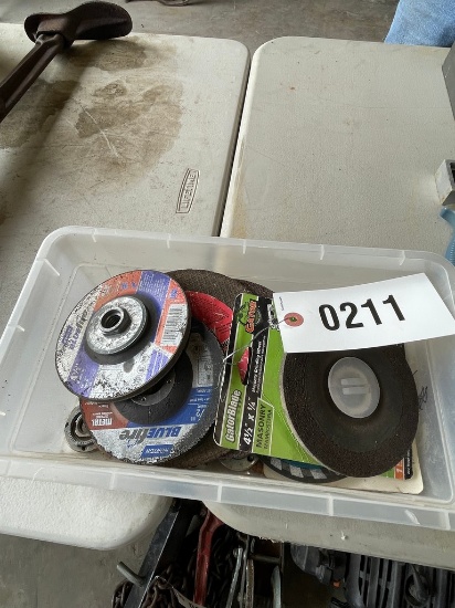Tote of grinder wheels
