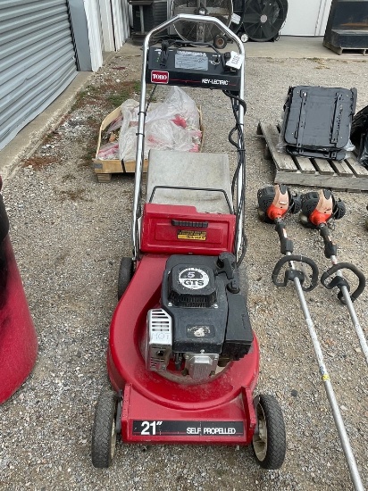 Toro Self Propel lawn mower runs