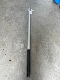 Extendable flag pole