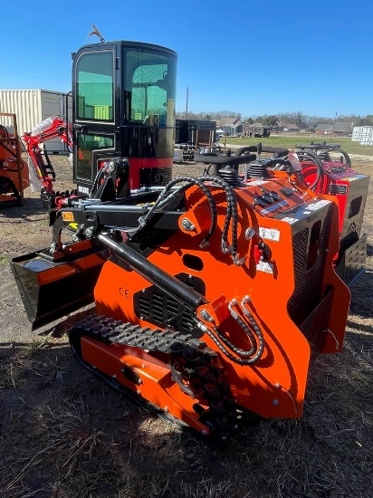 New 2024 EG36C 13.5hp gas powered mini skid