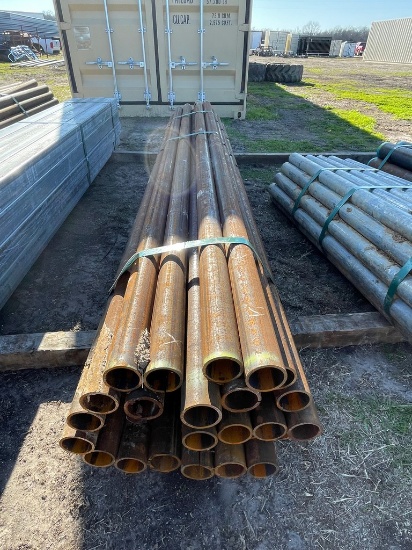 2 7/8" OD pipe .217 33 pcs @9'7" 355 ft.