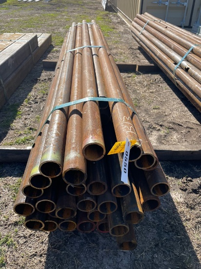 2 7/8" OD Pipe .217 37 pcs @ 9'7" 351.5 feet