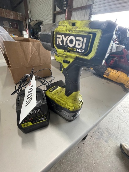 Ryobi 1/2 in impact battery and charger