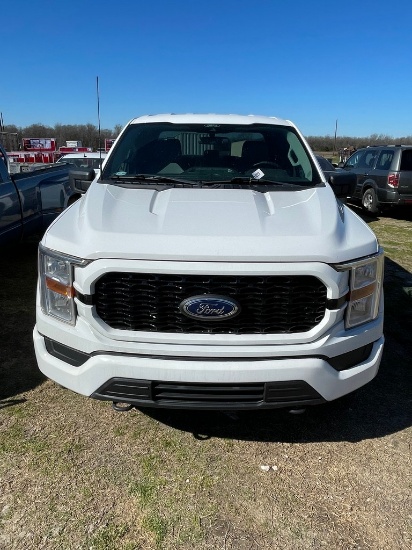 2021 Ford F150 XL 4x4 Extended cab runs and drives great 158K miles vin#92215 clean title