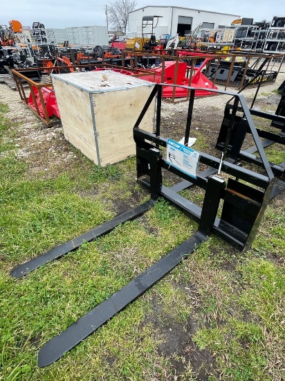 New Agt 48" Quick attach Pallet forks
