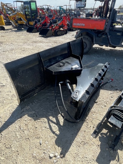 New GIYI  71" Quick attach Hydraulic Angle Blade