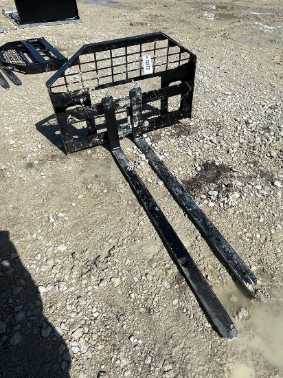 New 60" Quick attach Pallet forks