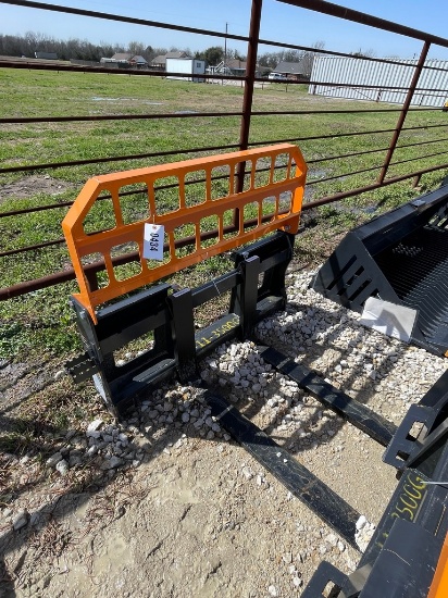 Land Honor 42" Quick Attach Pallet forks