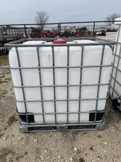 250 Gallon transfer tank