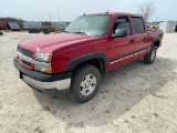 2004 Chevy 1500 crew cab 4x4 shows 203K miles runs & dfrives cold ac clean title vin#09593