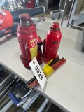 2 bottle jacks
