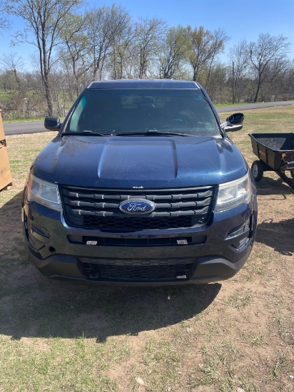 2016 Ford Explorer 90K miles vin#04160 Runs & drives clean title