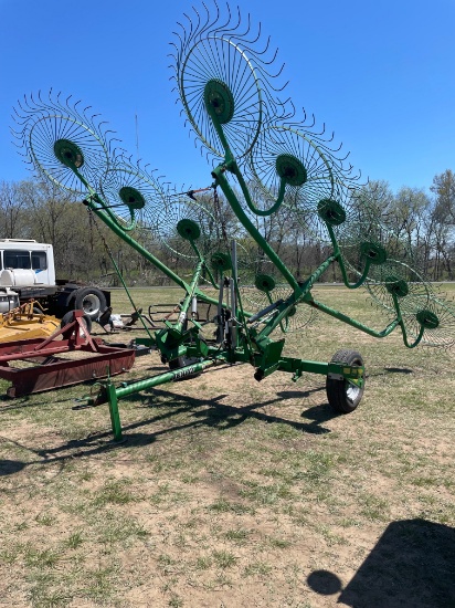 Frontier WR1012 12 Wheel Hay Rake