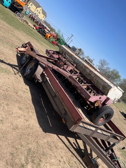 Mcormick 10' Box 12' overall pull behind hydraulic lift seeder