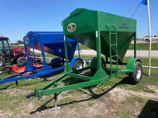 Industrias America Model 4950 Bulk Feed Trailer