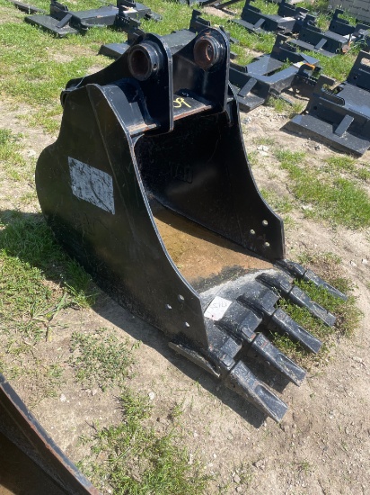 20" Cat Excavator Bucket