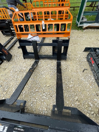New Land Honor 42" Quick attach Pallet forks