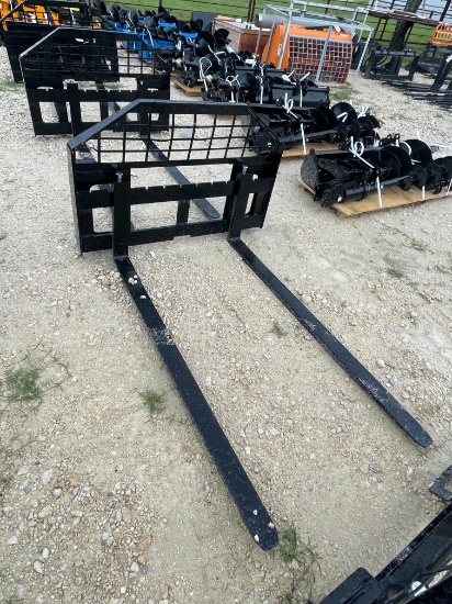 Giyi 5ft pallet fork atachment for skid steer