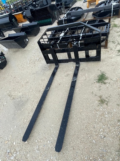 Giyi 5ft pallet fork atachment for skid steer