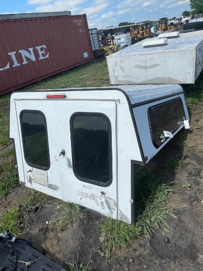 Truck topper