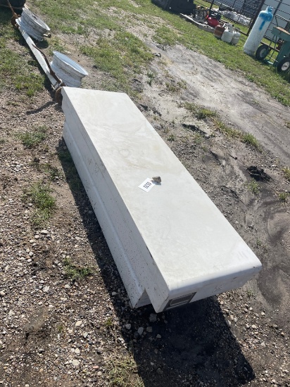 Rawson white track tool box