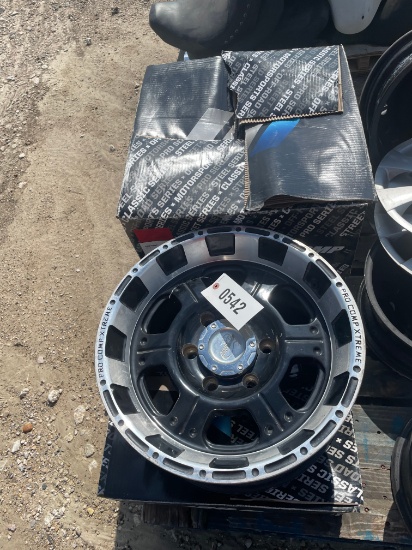 Set of pro comp 16x8 Wheels 6x5.5