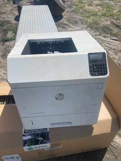 Printer with box of cartridges
