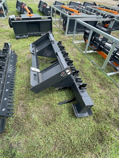 New Wolverine 84" Quick Attach Land Leveler
