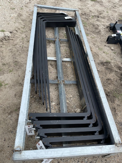 New wolverine 5ft. Pallet forks