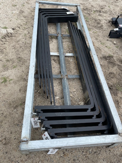New wolverine 5ft. Pallet forks