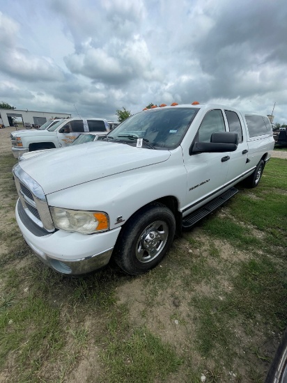 2003 Dodge Ram 3500 cav white miles 263,963 runs & drives vin#15537