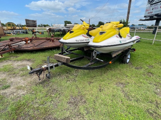 1996 Sea Doo GTI Bombardier needs fuel pump with title,1997 Sea Doo GTI Bombardier runs has title no
