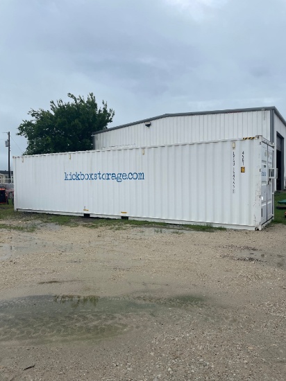 40ft. Insulated container office AC and Plug in