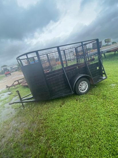 10x5 Single axle horse trailer