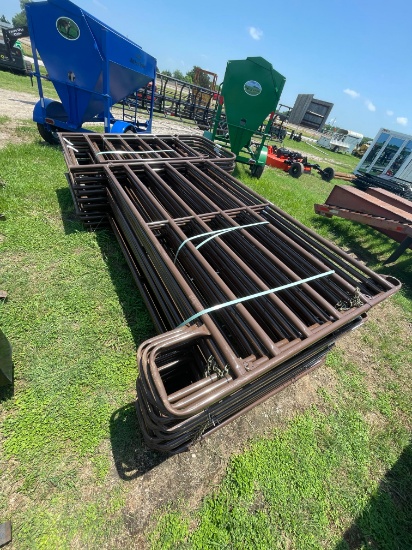 12ft. Utility walk thru 6 rail gate