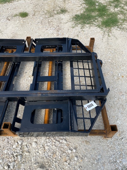 GIYI 5ft. Pallet fork attachment for skid steer