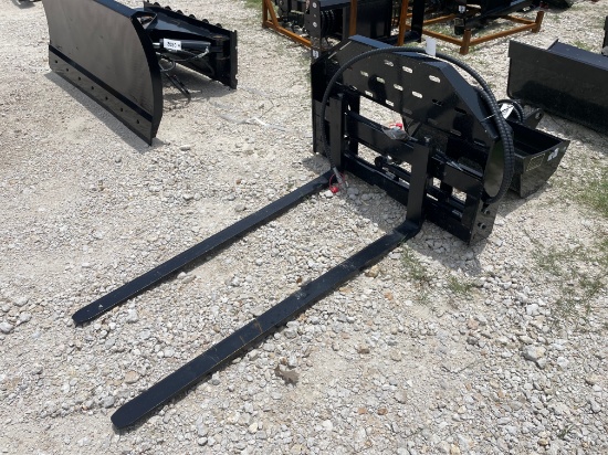 GIYI 5ft. Hydraulic Side Shift for skid steer