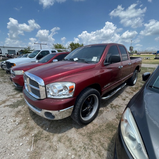 2008 Dodge Ram 1500 Lonestar needs battery 217,757 Miles Maroon Runs and drives Vin#1D7HA18N08J22639