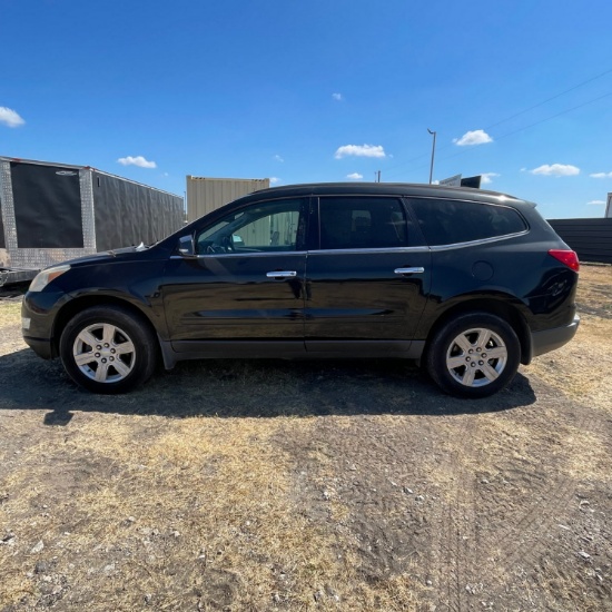 2012 Chevy traverse LT Black Runs and Drives unknown miles
