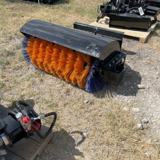 New Vorx Mini Skid Angle Broom