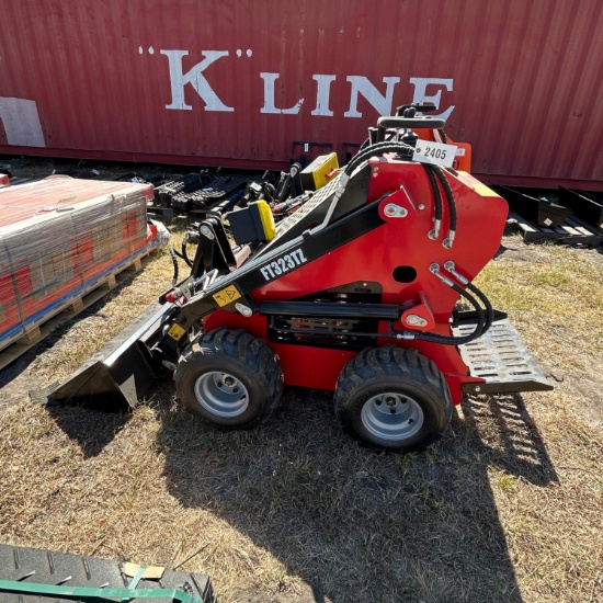 New Skid Steer loader on tires 13.5 HP Model FT-323TZ