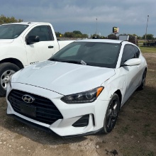 2019 Hyundai Veloster white 2 door 227K miles cold ac runs & drives Vin#KMHTG6AF1KU012406
