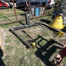 Pierce 3 Point Hydraulic bale squeeze